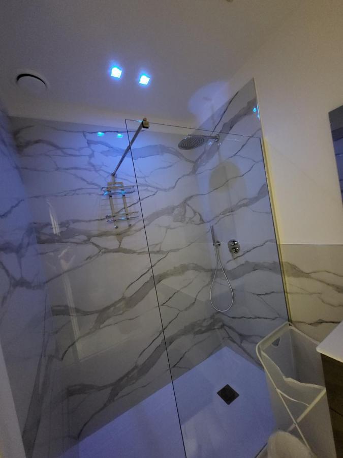 Casa Vacanze Manthy Posizione Centrale בארי מראה חיצוני תמונה
