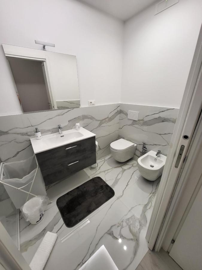 Casa Vacanze Manthy Posizione Centrale בארי מראה חיצוני תמונה